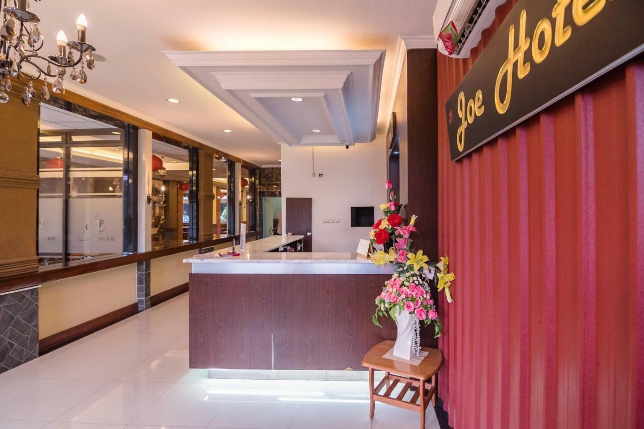 Reddoorz Plus Near Soekarno Hatta Airport 2 Tangerang Exterior photo
